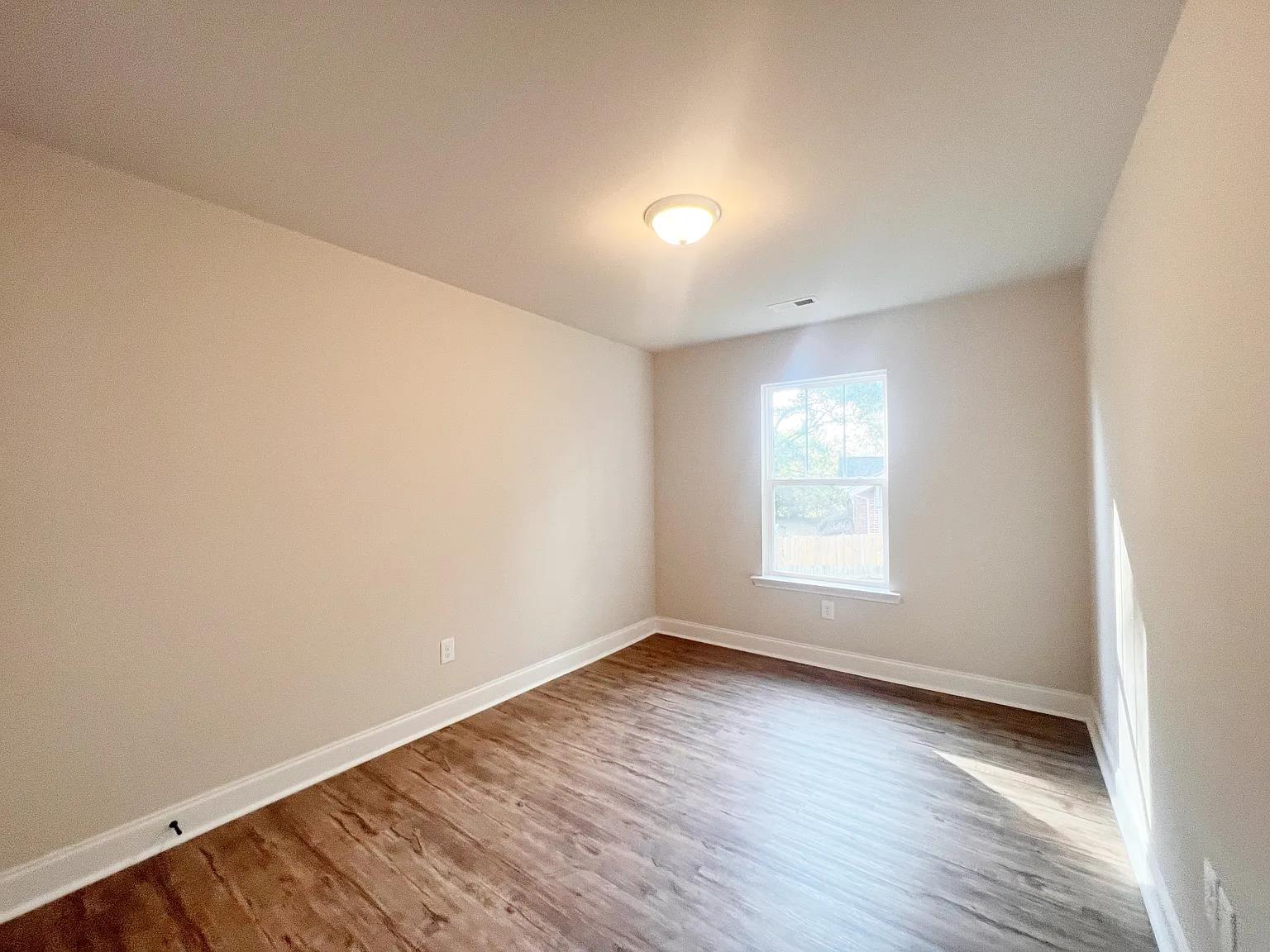 106 Keel Lane | Photo #16