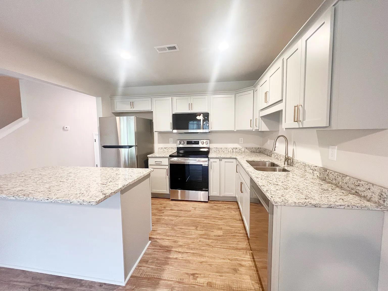 106 Keel Lane | Photo #5