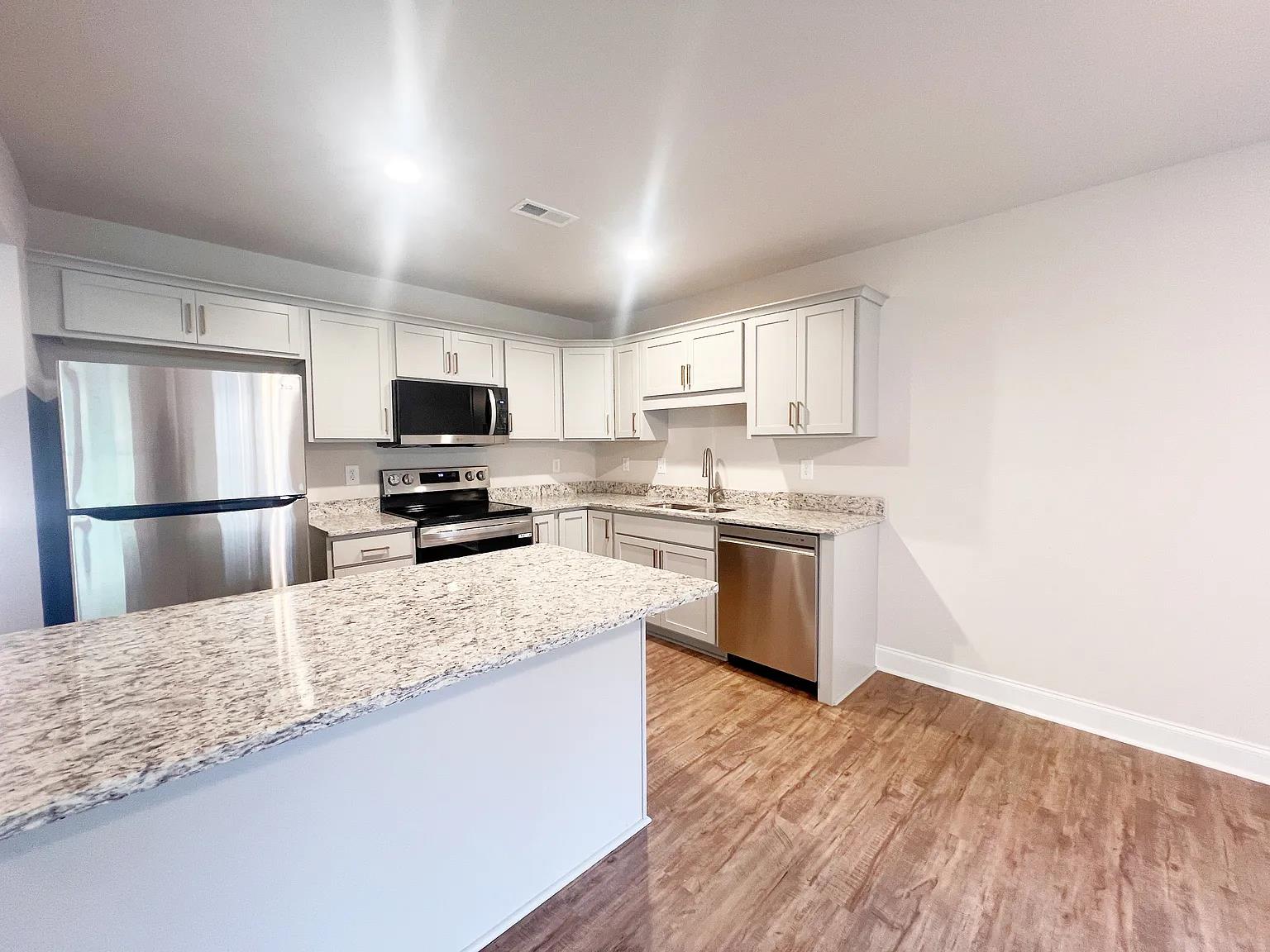 106 Keel Lane | Photo #8