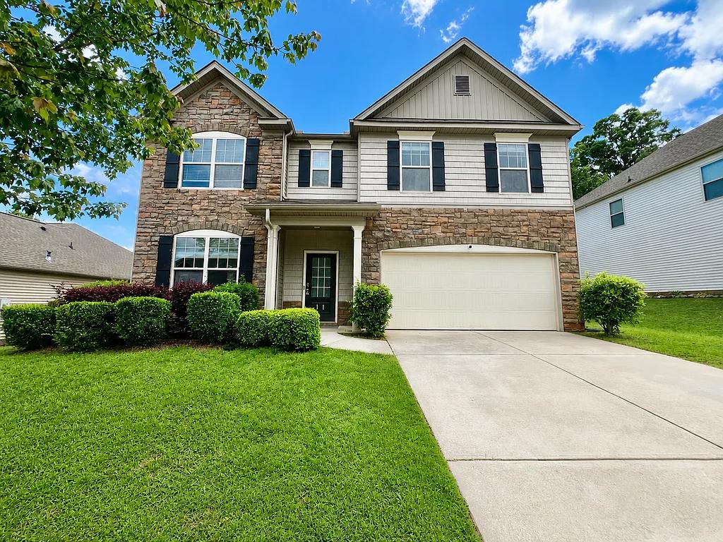 11 Phaeton Avenue