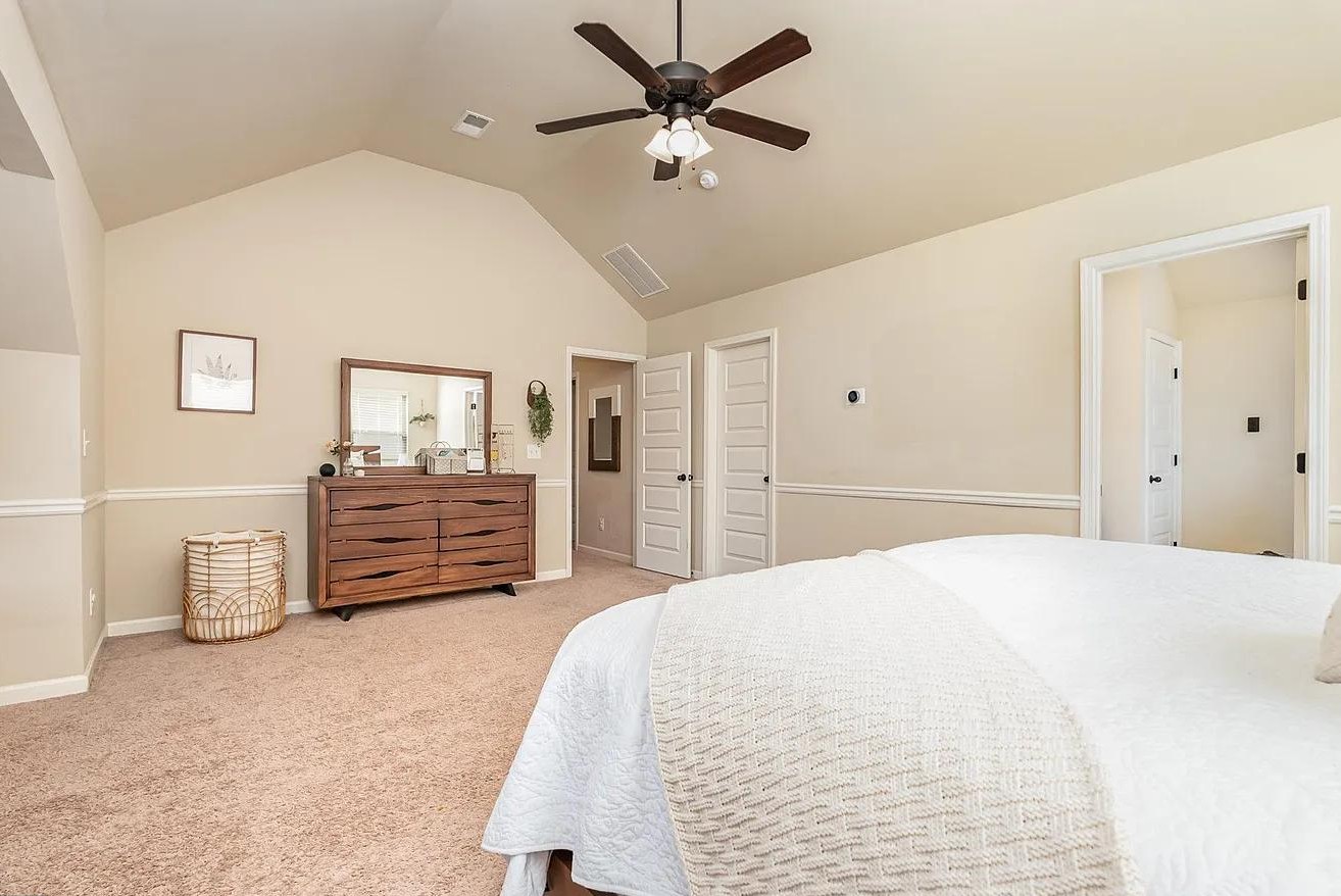 115 Border Avenue | Photo #20