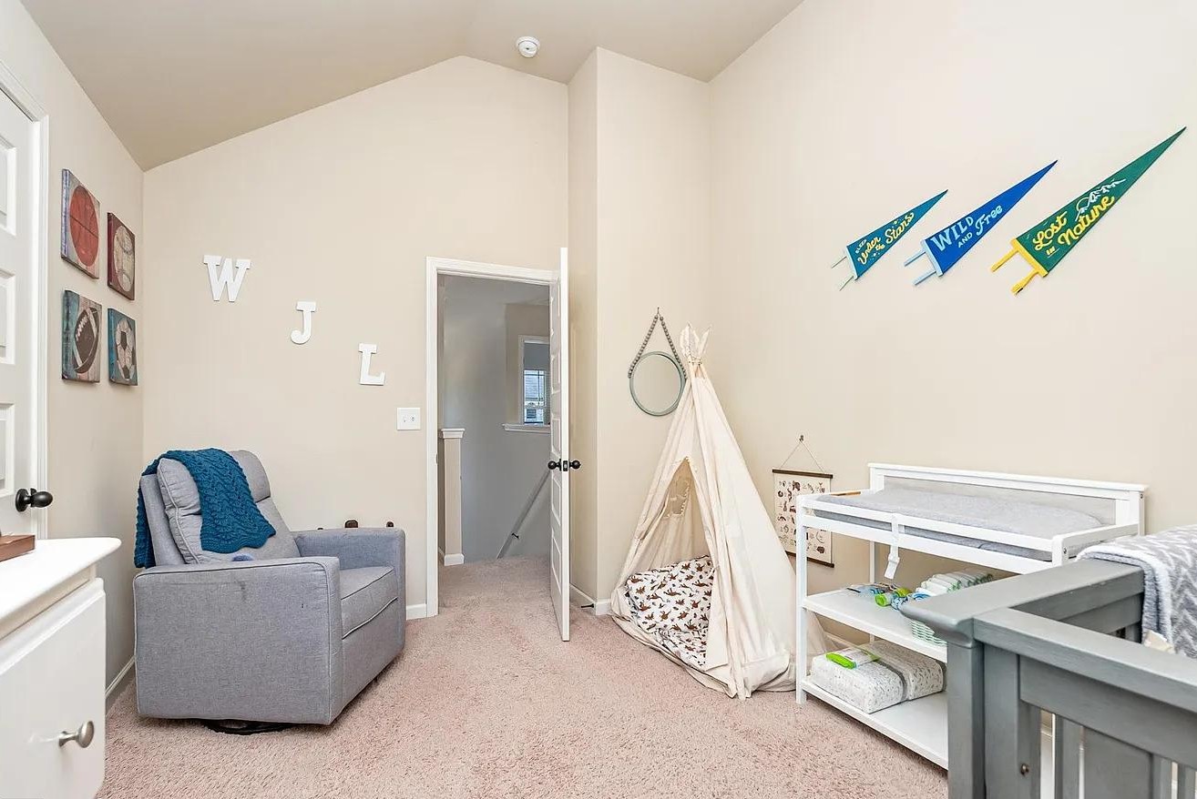 115 Border Avenue | Photo #25