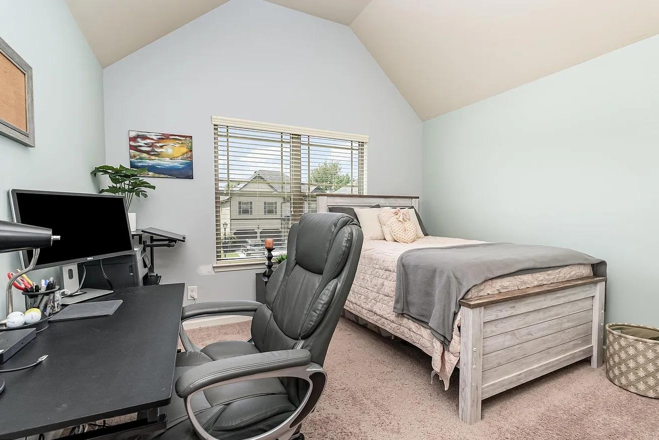 115 Border Avenue | Photo #27