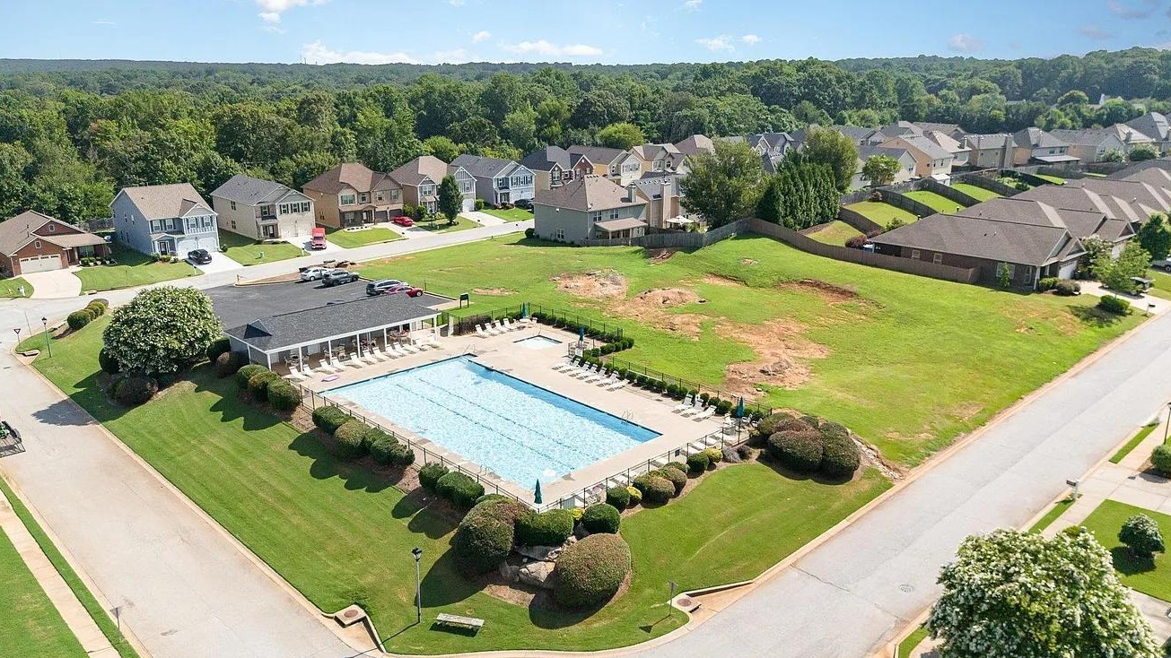 115 Border Avenue | Photo #37