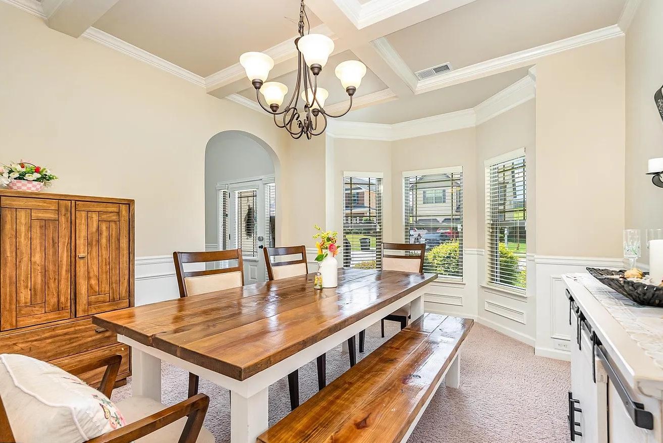 115 Border Avenue | Photo #7