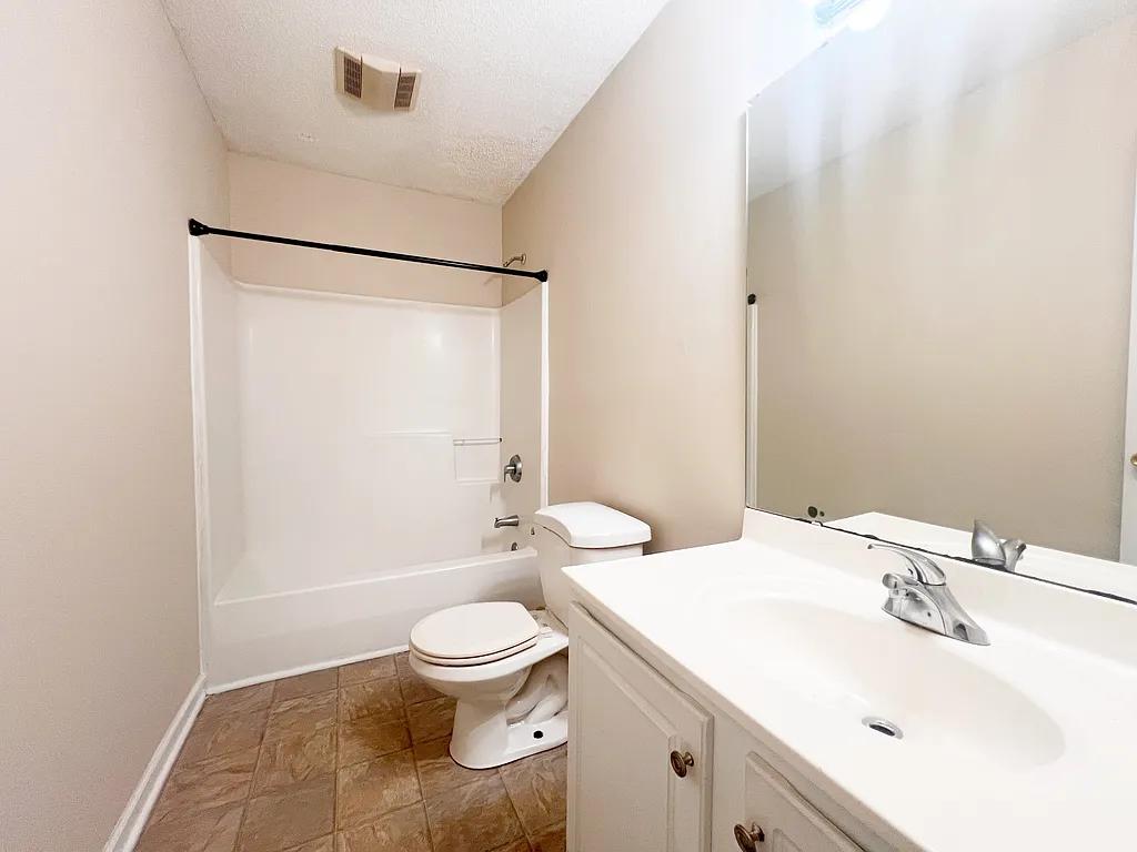 312 Golden Leaf Lane | Photo #20