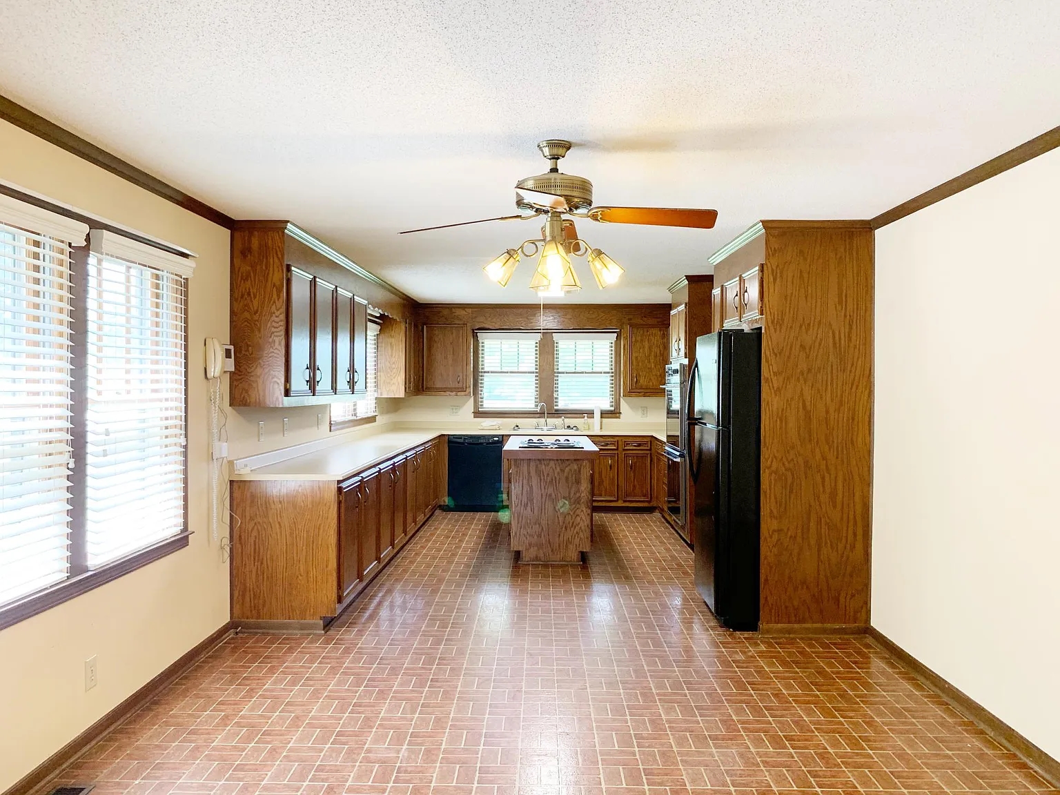 600 Garrison Road | Photo #11