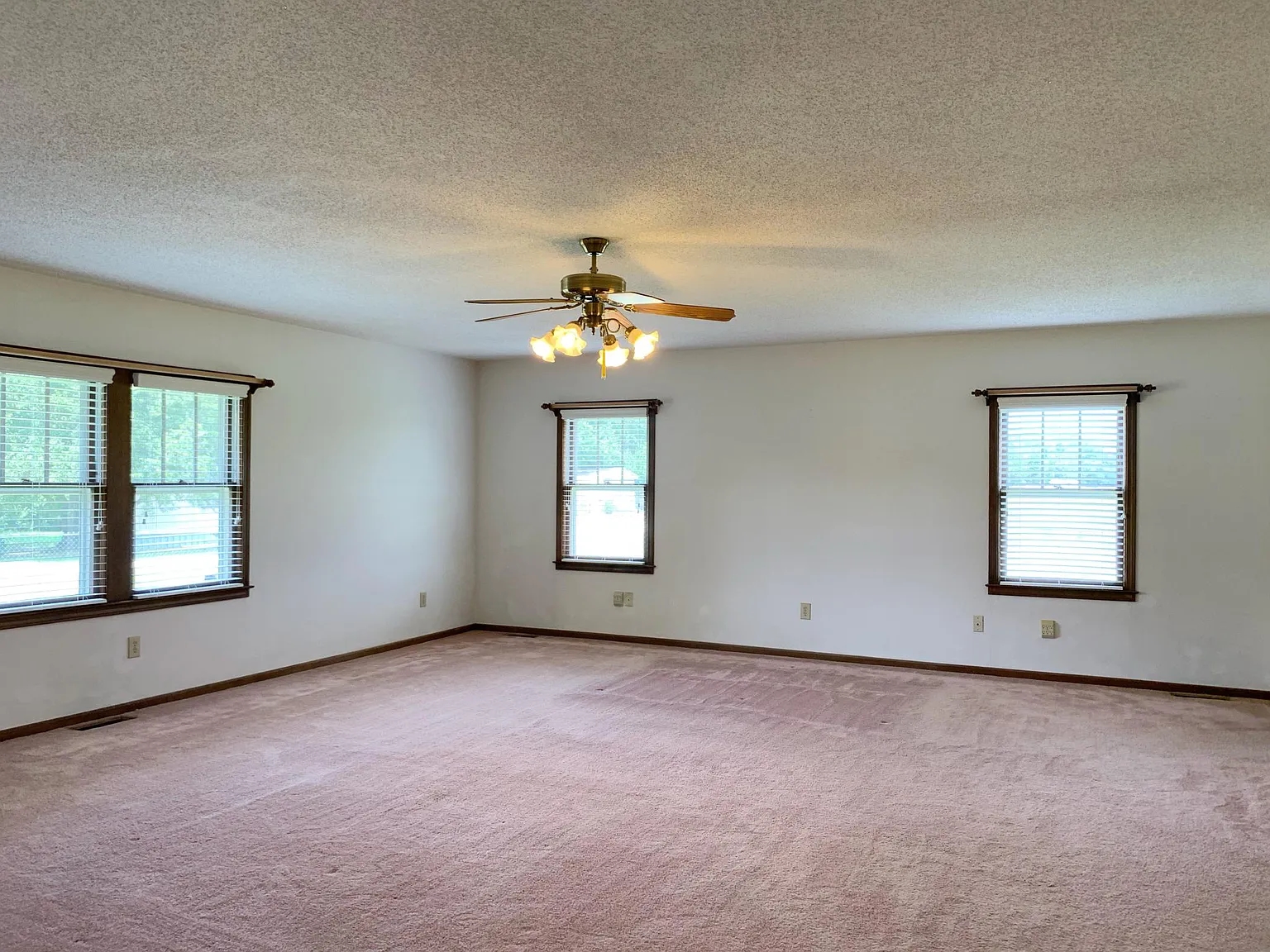 600 Garrison Road | Photo #18