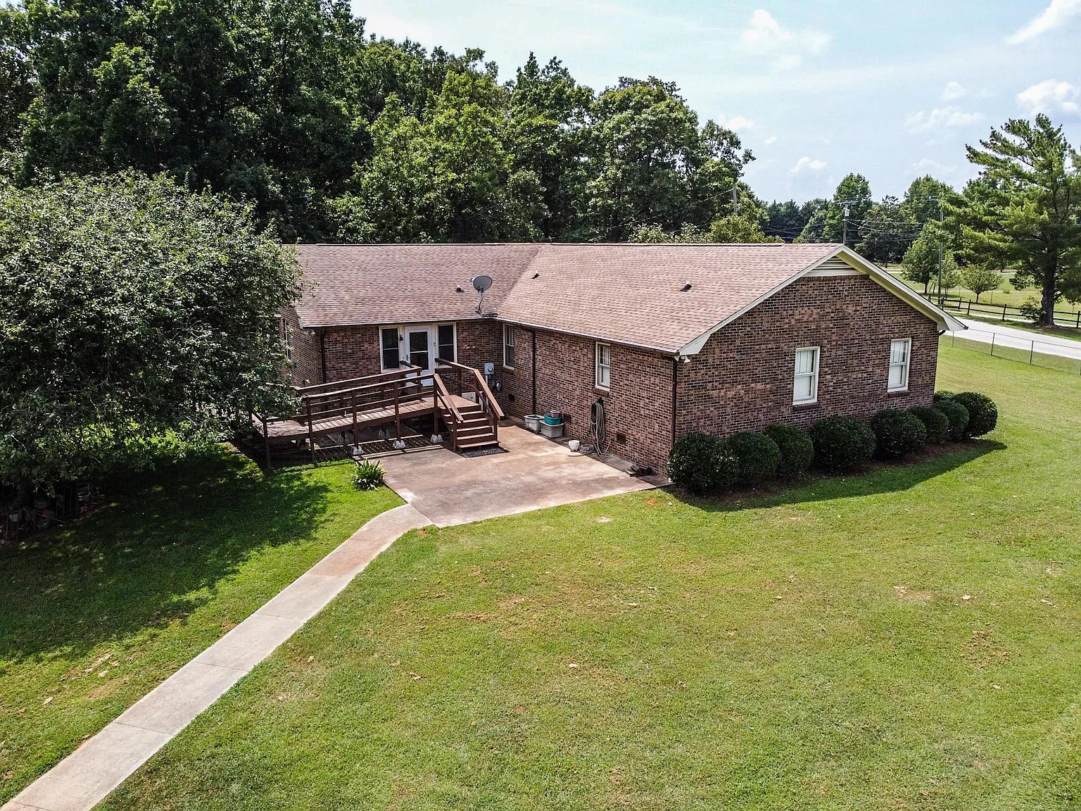 600 Garrison Road | Photo #6